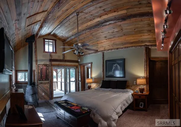 $725,000 | 3334 Highway 93, Gibbsonville, ID 83463