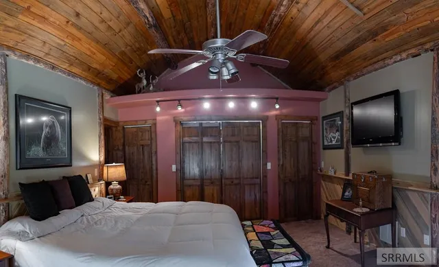 $725,000 | 3334 Highway 93, Gibbsonville, ID 83463