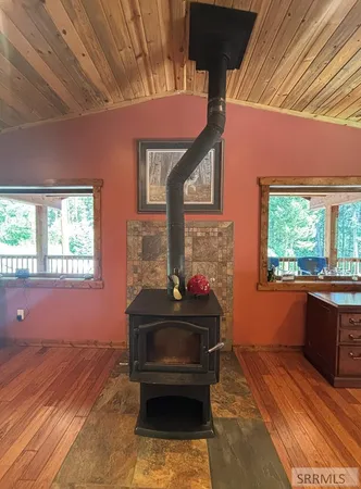 $725,000 | 3334 Highway 93, Gibbsonville, ID 83463