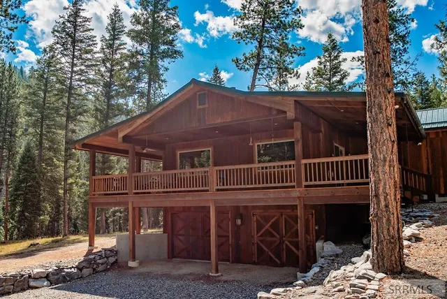 $725,000 | 3334 Highway 93, Gibbsonville, ID 83463