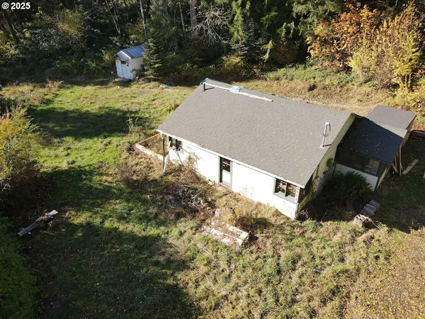 $199,900 | 16807 Highway 36, Deadwood, OR 97430