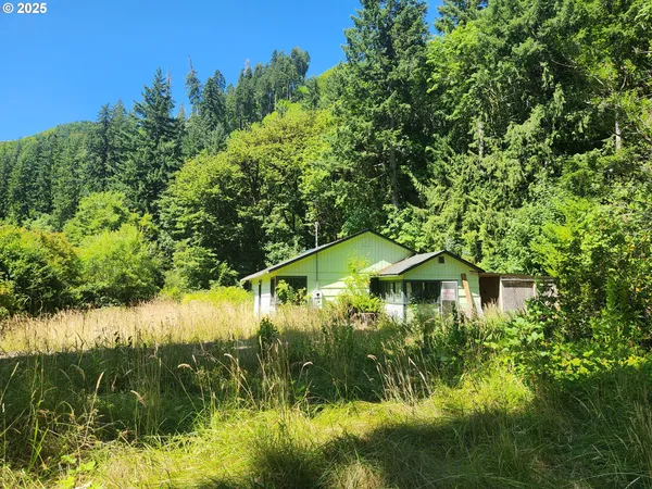 $199,900 | 16807 Highway 36, Deadwood, OR 97430