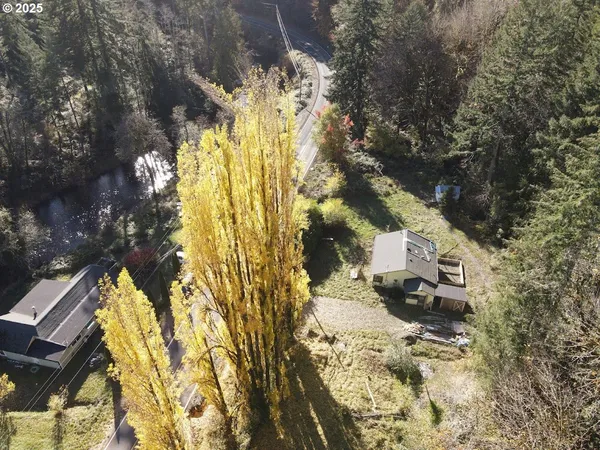 $199,900 | 16807 Highway 36, Deadwood, OR 97430