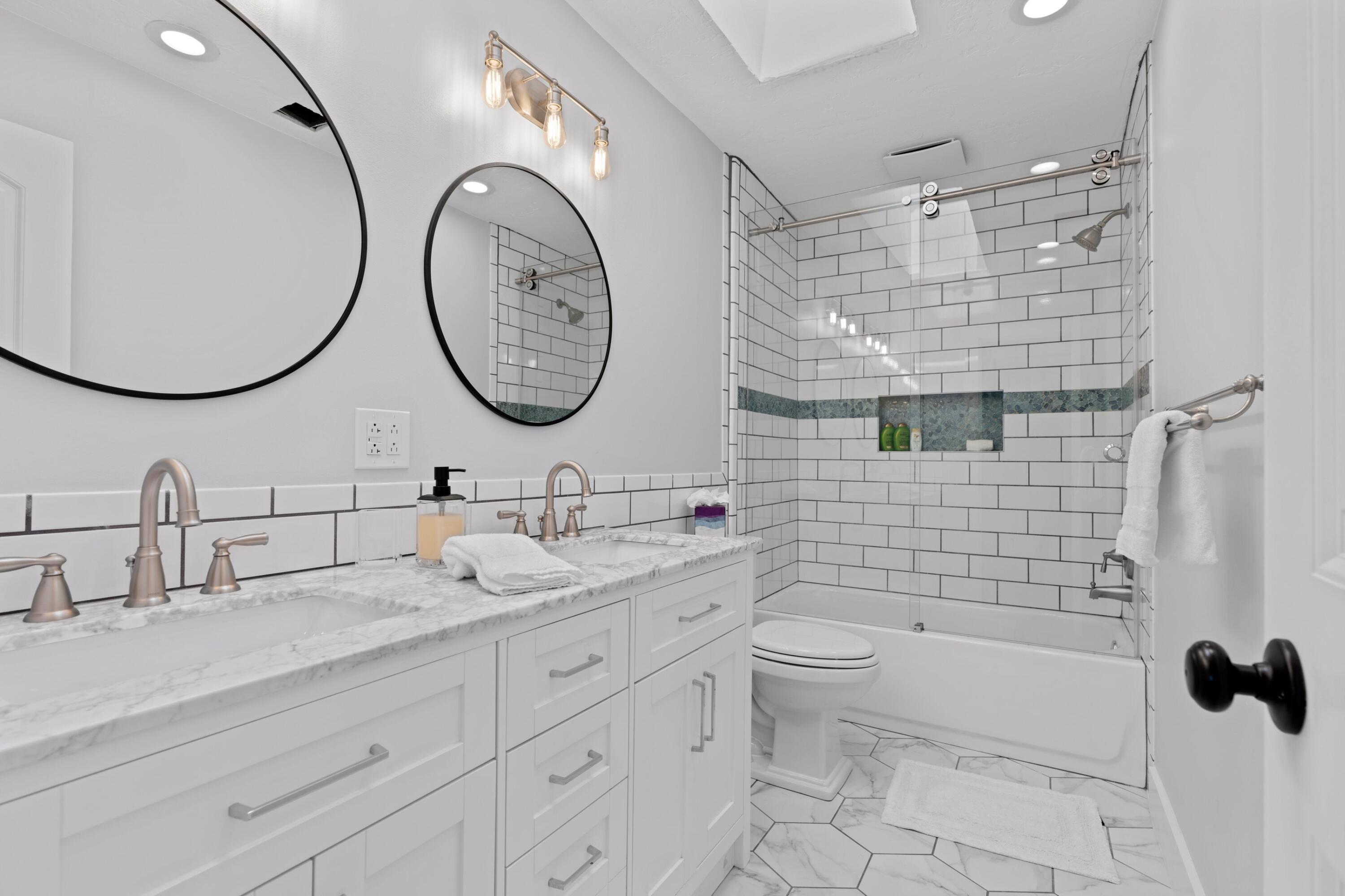 3798 Northwest 2nd Court Boca Raton, FL 33431 - Photo 14 of 31 Bathroom #2