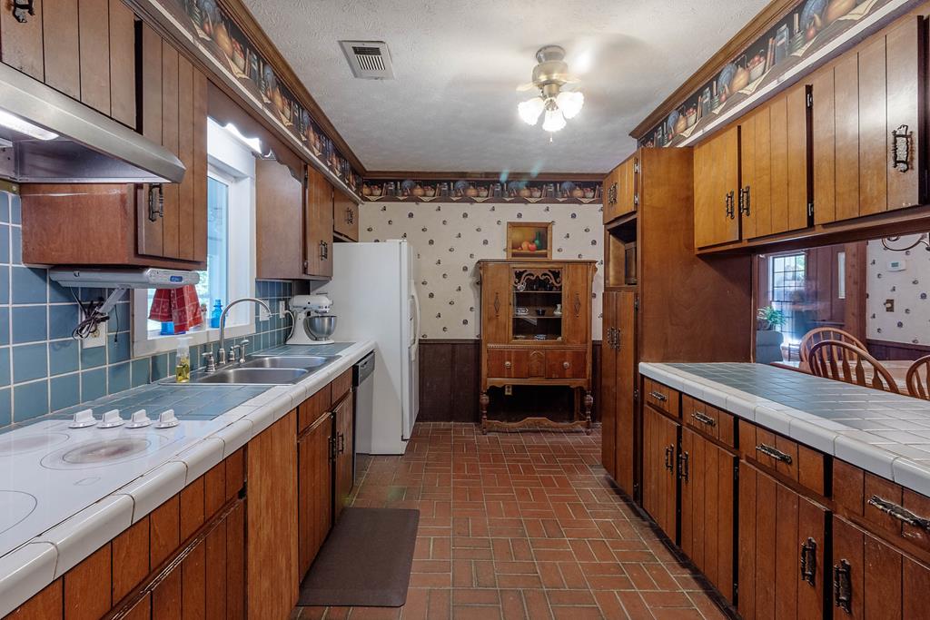 981 Preston Road Cataula, GA 31804 - Photo 7 of 37 Gallery Image 7