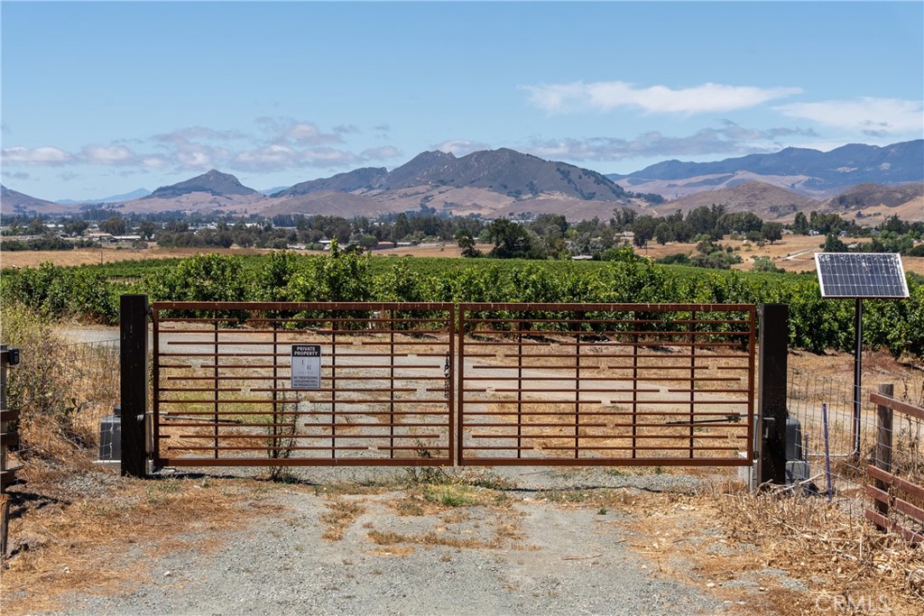 5502 Los Ranchos Road San Luis Obispo, CA 93401 - Photo 22 of 75