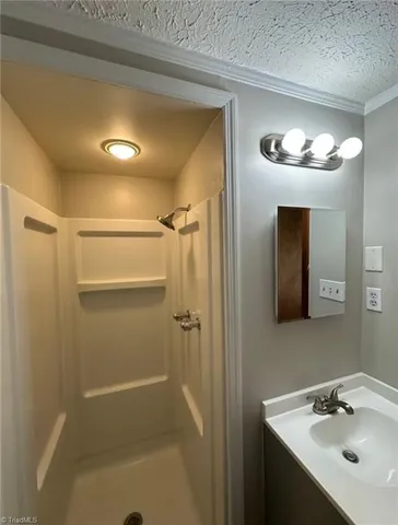 $1,790 | 4625 Grassy Lane, Burlington, NC 27215