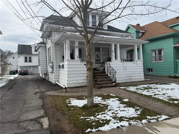 $1,800 | 709 Garfield Street, East Rochester, NY 14445
