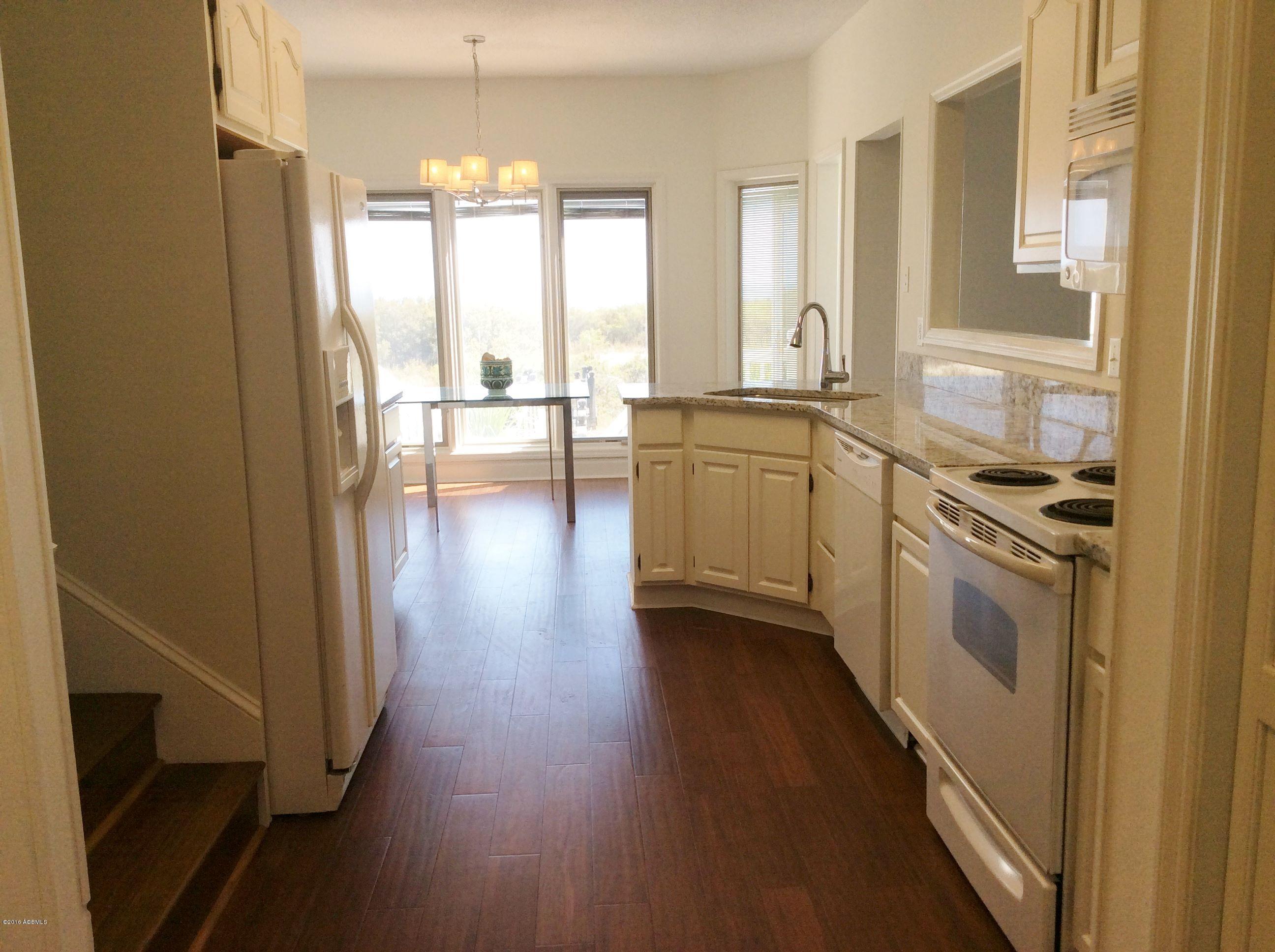 724 Pompano Road Fripp Island, SC 29920 - Photo 6 of 37 IMG_2318