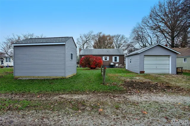 $119,900 | 1414 North Van Buren Street, Litchfield, IL 62056