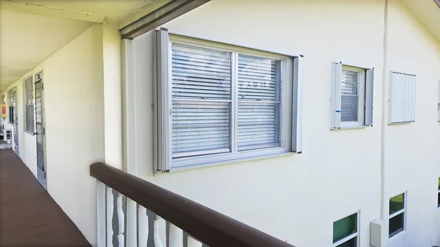 $269,000 | 203 Windsor I, Unit 203, West Palm Beach, FL 33417