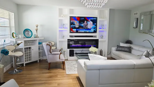 $269,000 | 203 Windsor I, Unit 203, West Palm Beach, FL 33417