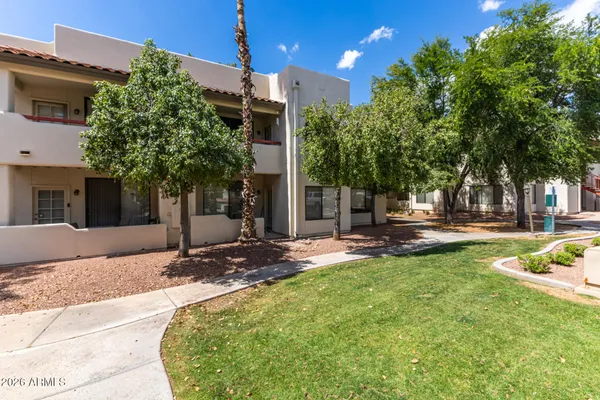 $269,900 | 750 East Northern Avenue, Unit 2072, Phoenix, AZ 85020