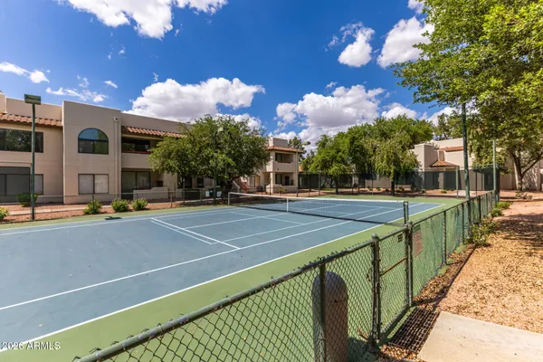 $269,900 | 750 East Northern Avenue, Unit 2072, Phoenix, AZ 85020