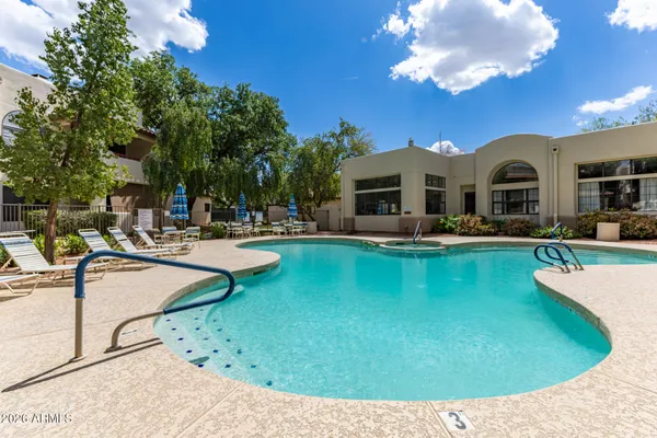 $269,900 | 750 East Northern Avenue, Unit 2072, Phoenix, AZ 85020