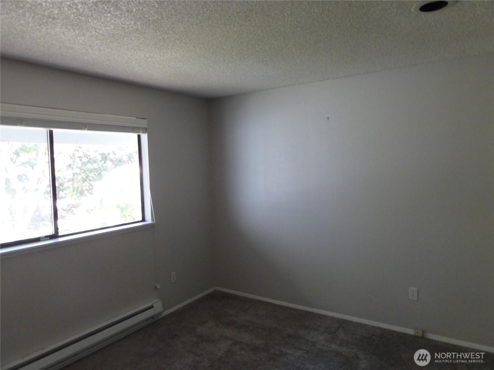 11520 Southeast 175th Street Renton, WA 98055 - Photo 8 of 12