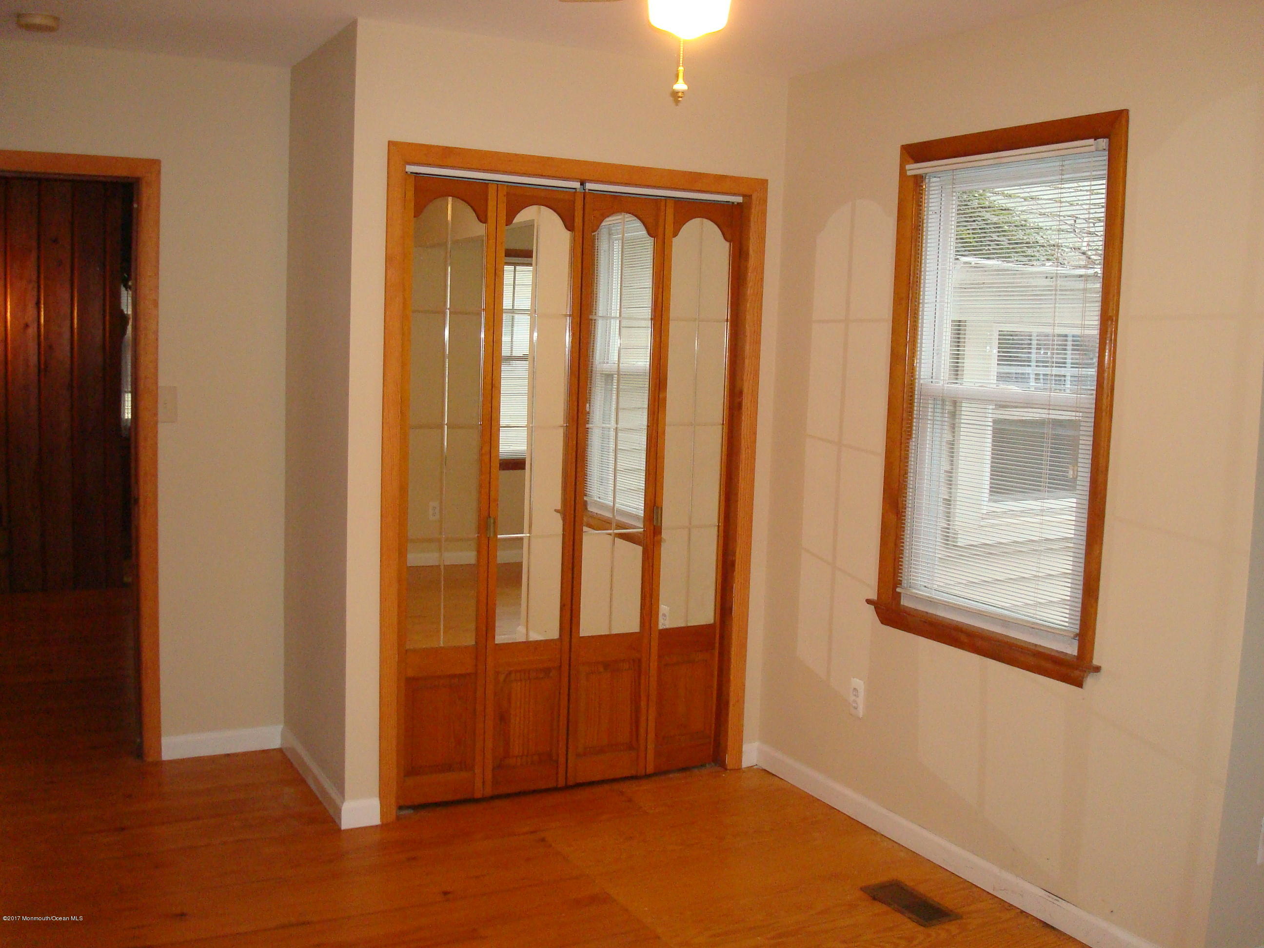 215 Grover Road Toms River, NJ 08753 - Photo 15 of 26 DSC07423