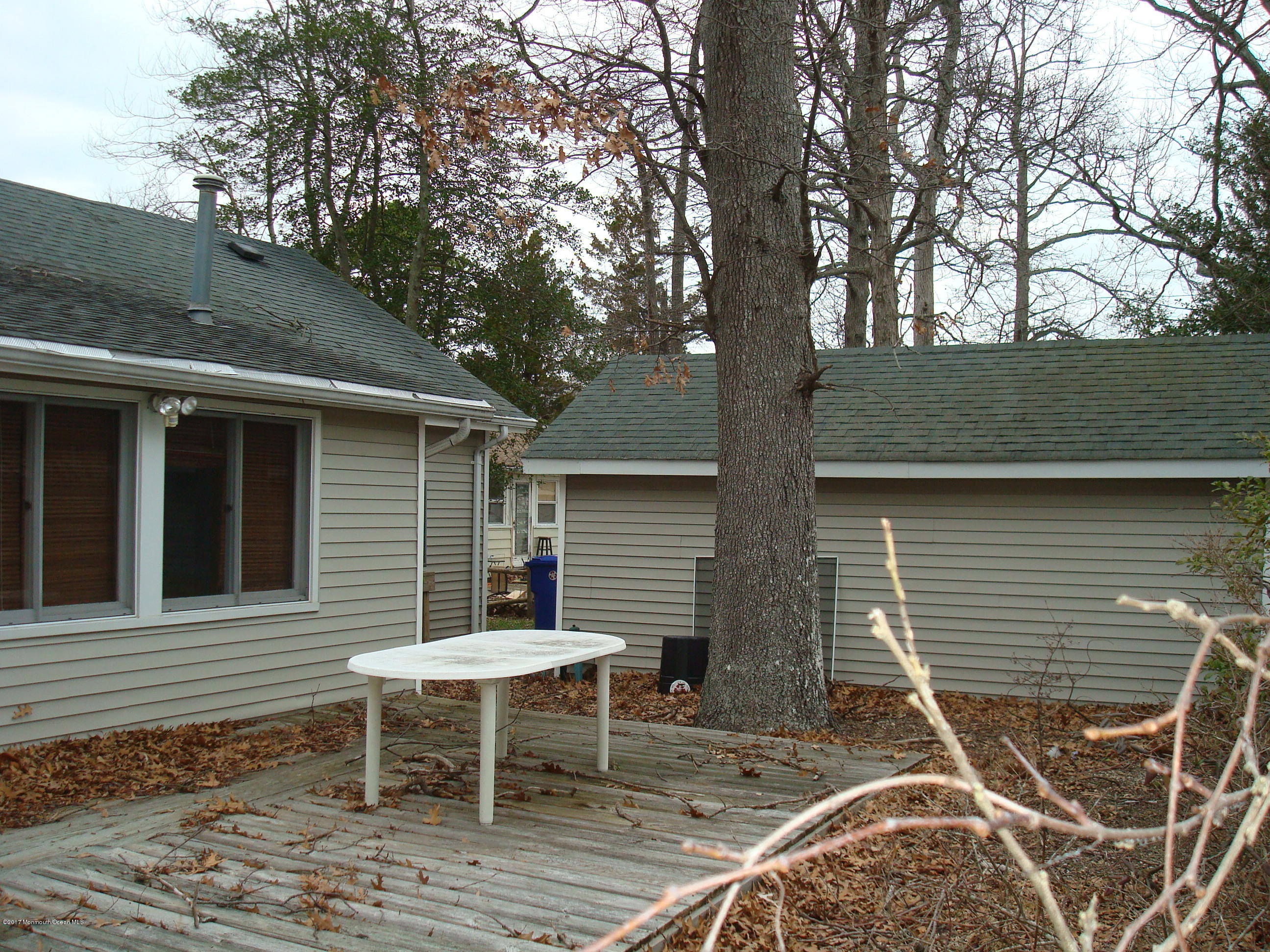 215 Grover Road Toms River, NJ 08753 - Photo 4 of 26 DSC07415
