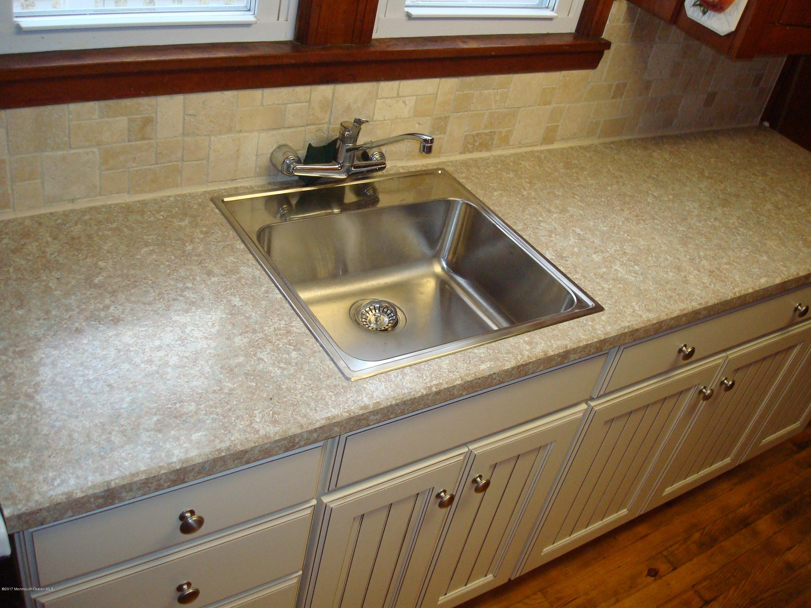 215 Grover Road Toms River, NJ 08753 - Photo 7 of 26 DSC07436