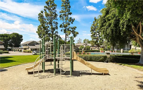$728,000 | 18 Heritage, Irvine, CA 92604