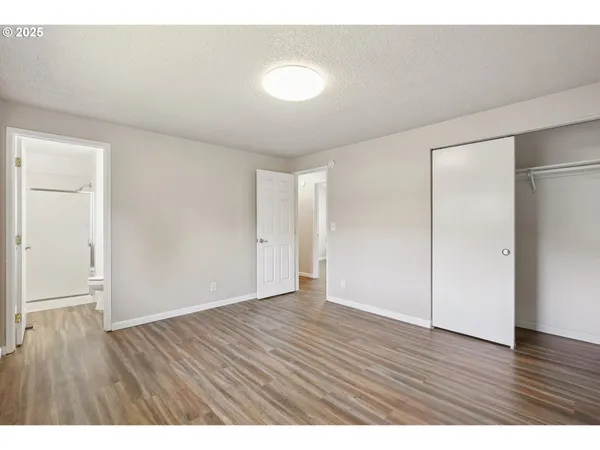 $849,900 | 1700 Northeast 231st Court, Troutdale, OR 97060
