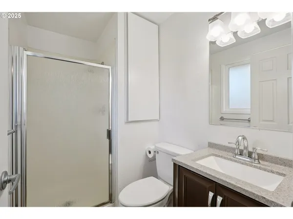 $849,900 | 1700 Northeast 231st Court, Troutdale, OR 97060