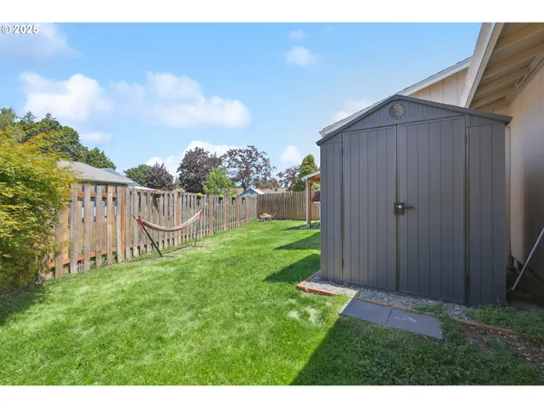 $849,900 | 1700 Northeast 231st Court, Troutdale, OR 97060