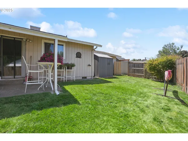 $849,900 | 1700 Northeast 231st Court, Troutdale, OR 97060