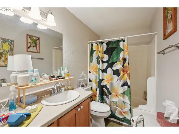 $849,900 | 1700 Northeast 231st Court, Troutdale, OR 97060