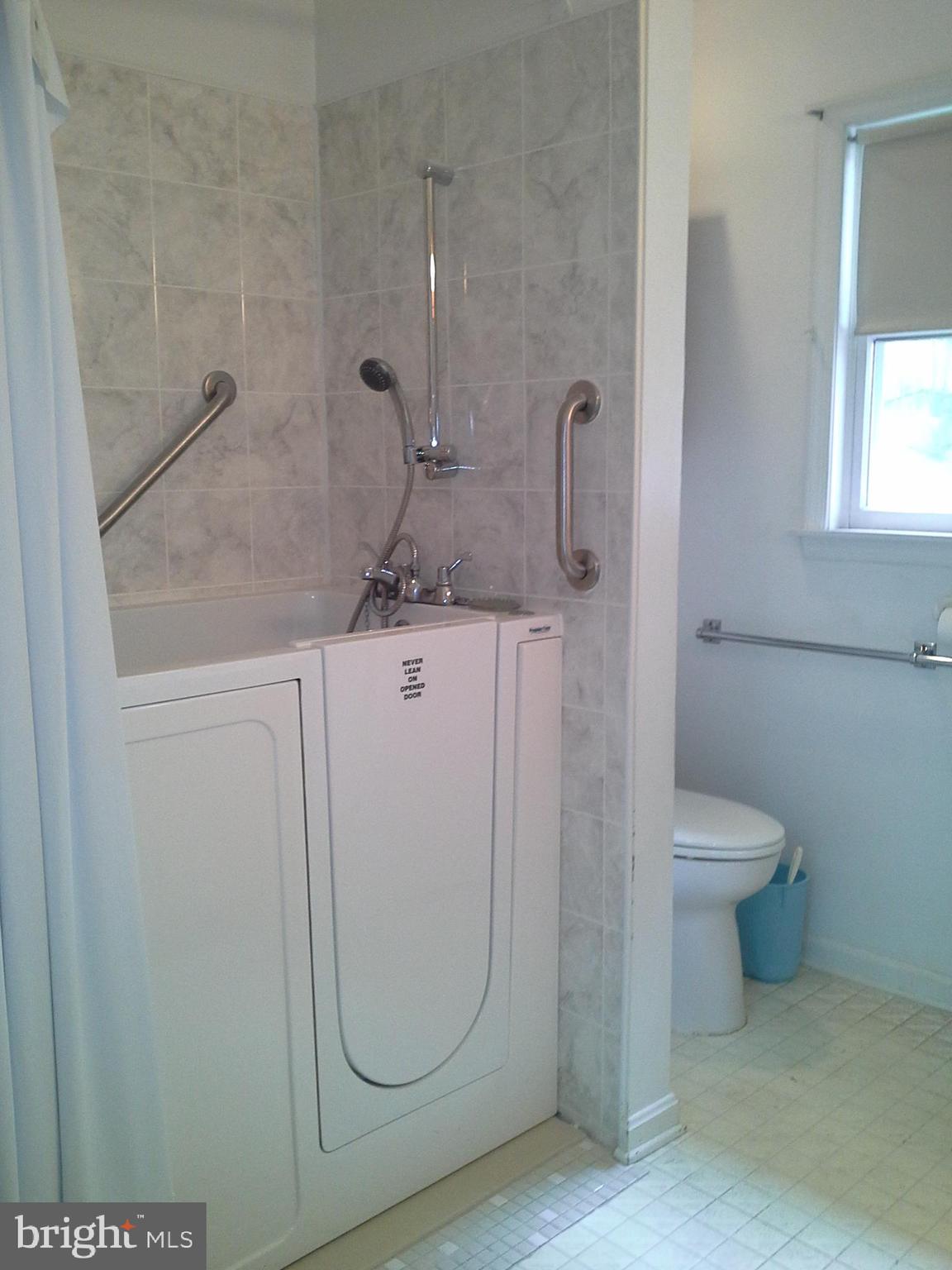 7352 Chesapeake Road Baltimore, MD 21220 - Photo 12 of 22 7352 Chesapeake Rd