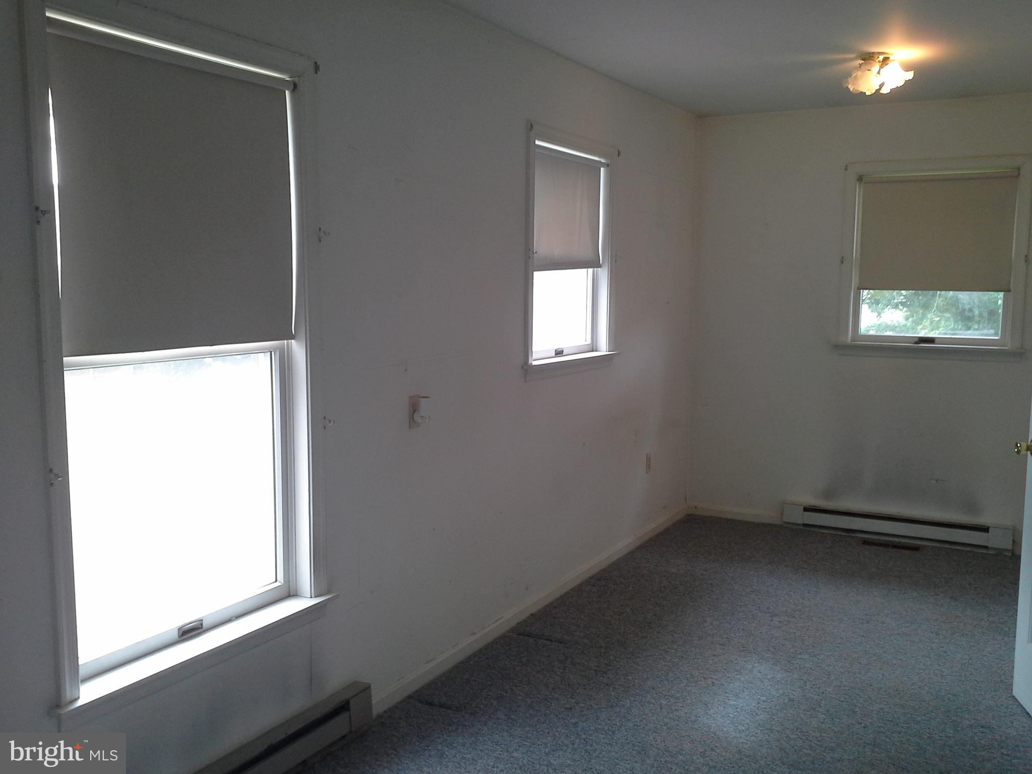 7352 Chesapeake Road Baltimore, MD 21220 - Photo 15 of 22 7352 Chesapeake Rd