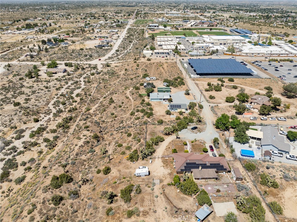 8837 Malpaso Road Phelan, CA 92371 - Photo 40 of 72