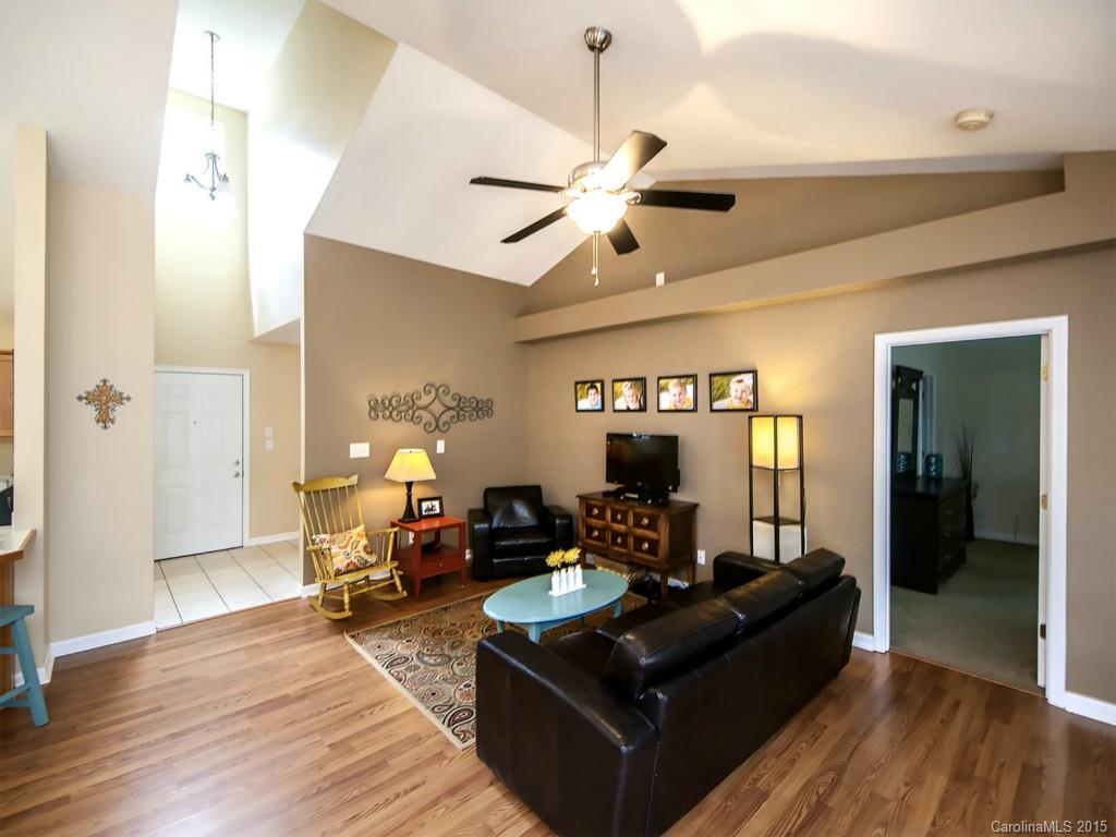 102 Pheasant Ridge Circle, Unit 34 York, SC 29745 - Photo 2 of 20 Gallery Image 2