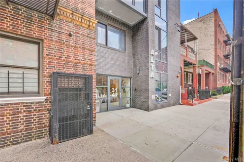 $677,800 | 31-41 29th Street, Unit 3B | Astoria
