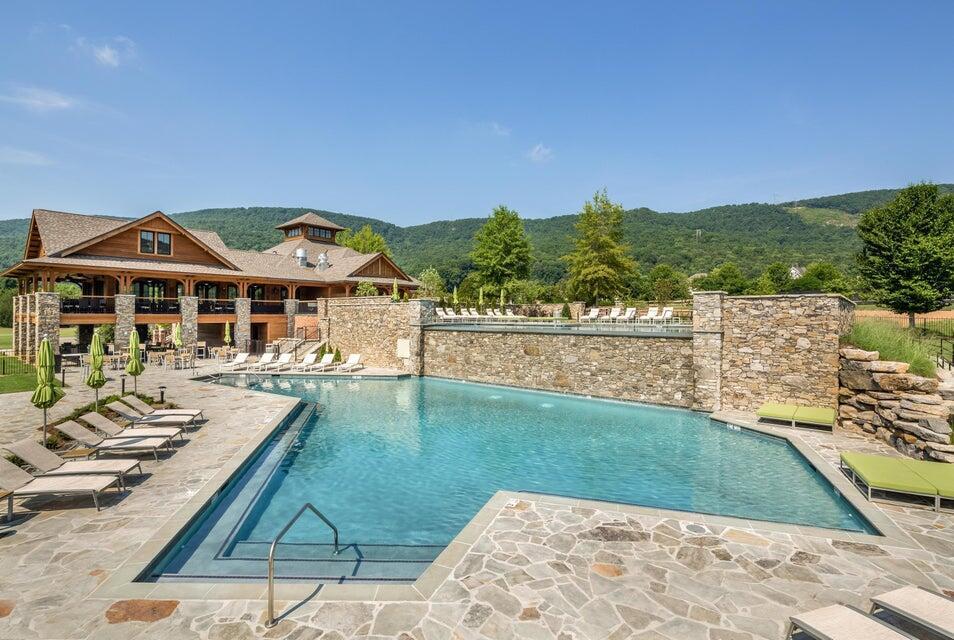309 Renaissance Court Chattanooga, TN 37419 - Photo 52 of 58 Black Creek