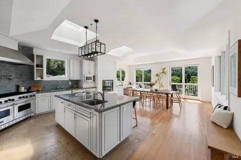 $1,995,000 | 115 Piper Lane, Fairfax, CA 94930
