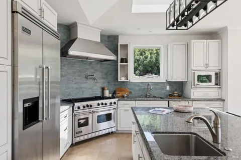 $1,995,000 | 115 Piper Lane, Fairfax, CA 94930