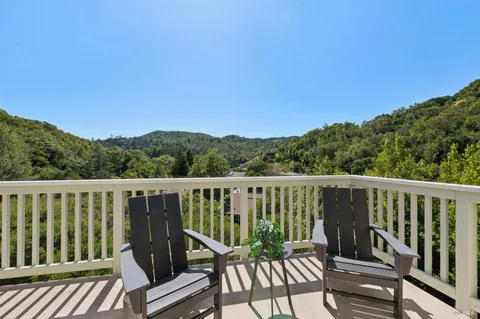 $1,995,000 | 115 Piper Lane, Fairfax, CA 94930