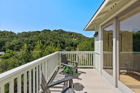 $1,995,000 | 115 Piper Lane, Fairfax, CA 94930