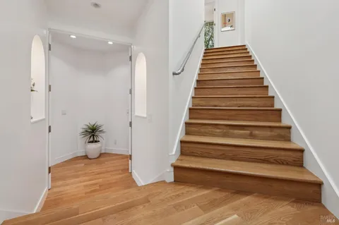 $1,995,000 | 115 Piper Lane, Fairfax, CA 94930