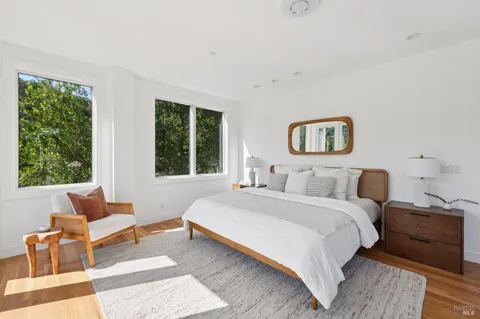 $1,995,000 | 115 Piper Lane, Fairfax, CA 94930