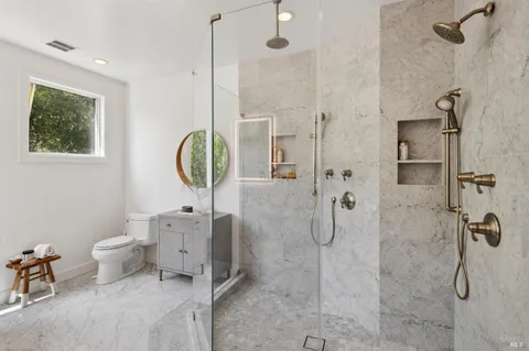 $1,995,000 | 115 Piper Lane, Fairfax, CA 94930