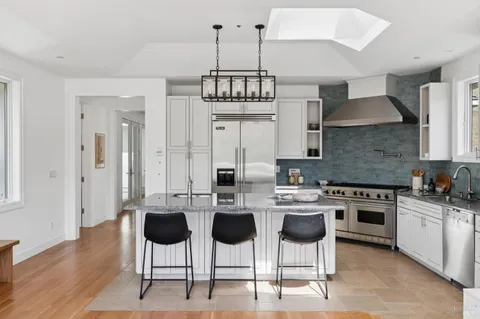 $1,995,000 | 115 Piper Lane, Fairfax, CA 94930