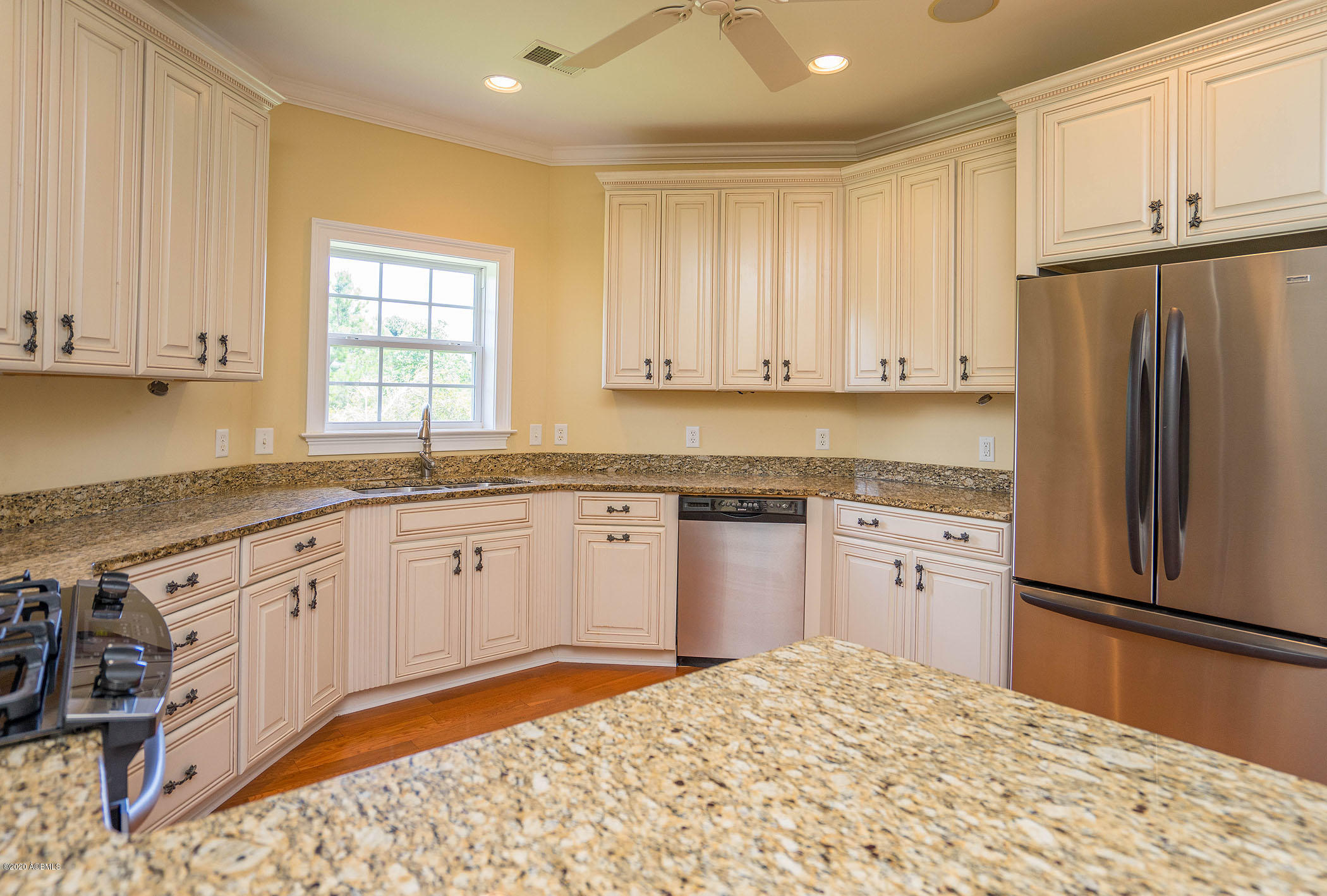 55 Governors Road Hilton Head Island, SC 29928 - Photo 8 of 26 DSC02382-1