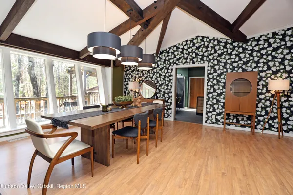 $1,300,000 | 93 Phillips Road, Saugerties, NY 12477