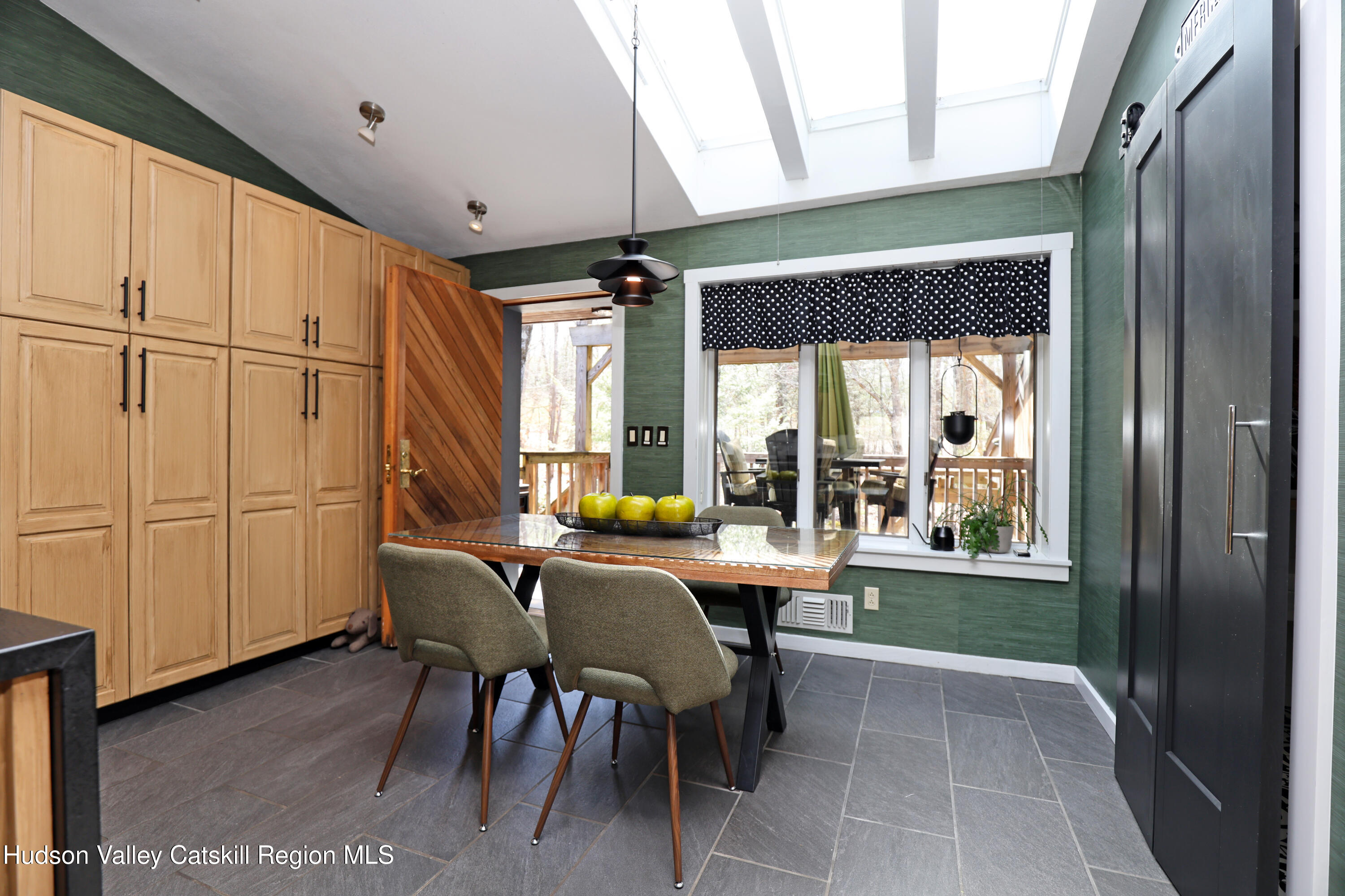 93 Phillips Road Saugerties, NY 12477 - Photo 13 of 60 IMG_8185