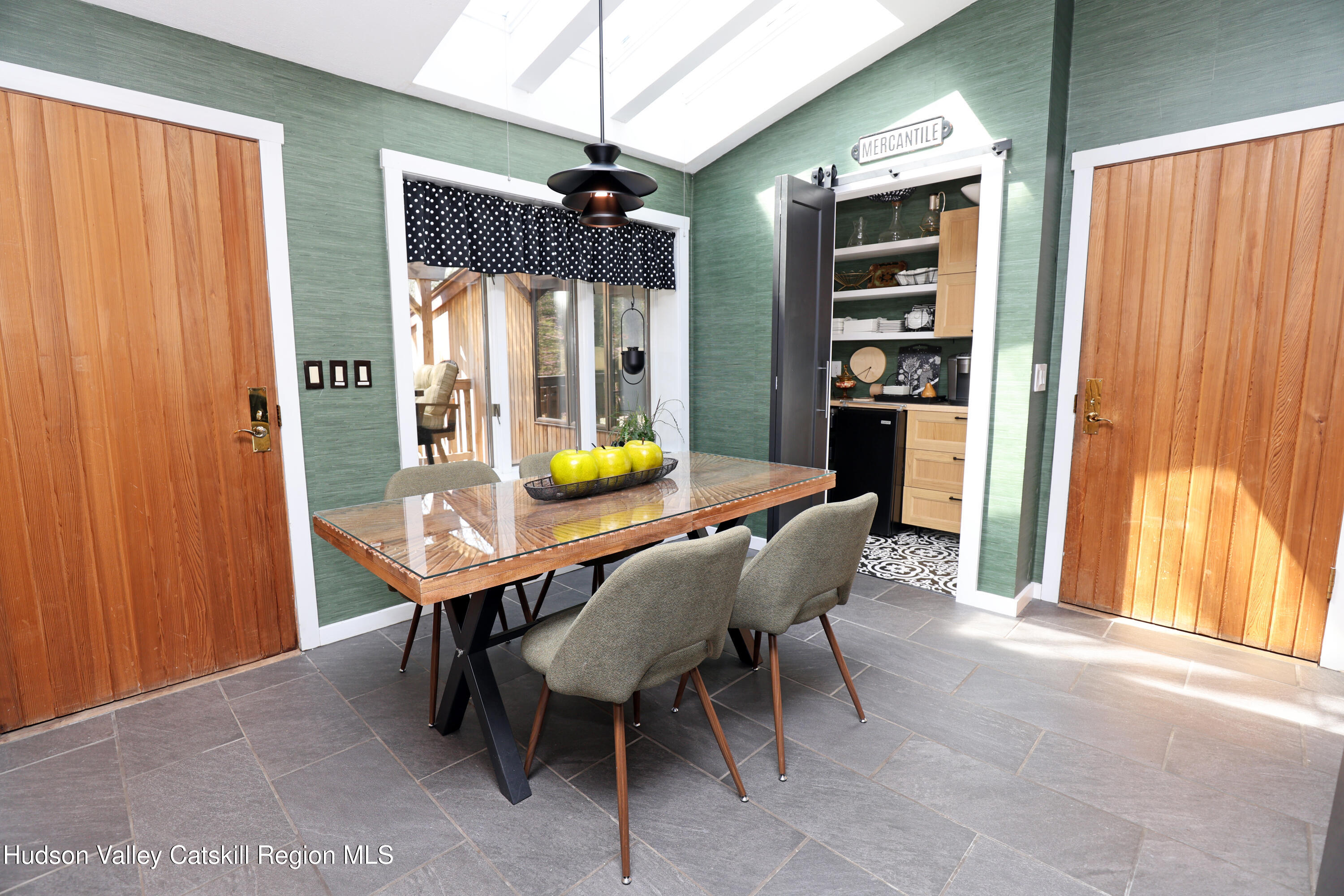 93 Phillips Road Saugerties, NY 12477 - Photo 15 of 60 IMG_7999