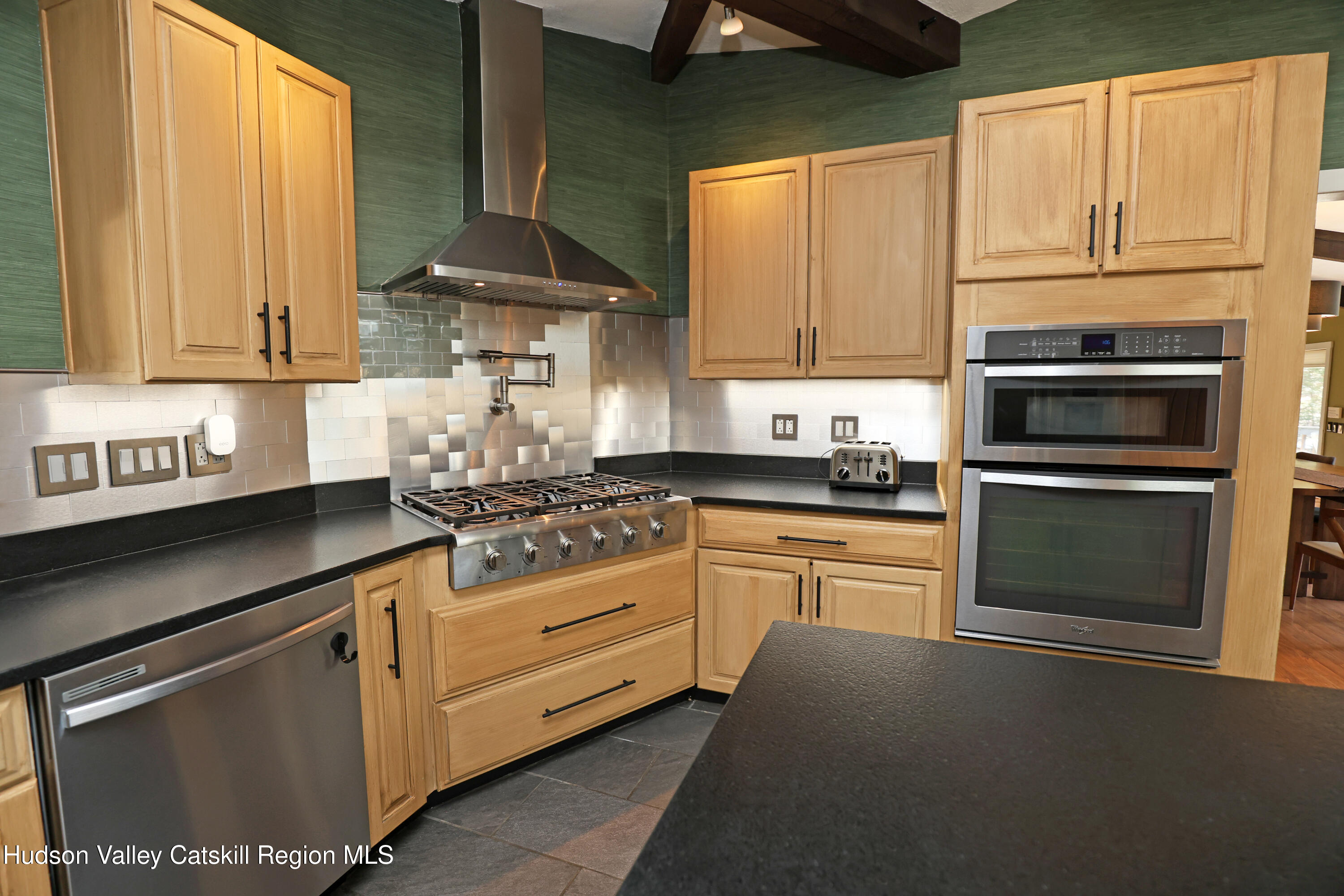 93 Phillips Road Saugerties, NY 12477 - Photo 17 of 60 IMG_8009