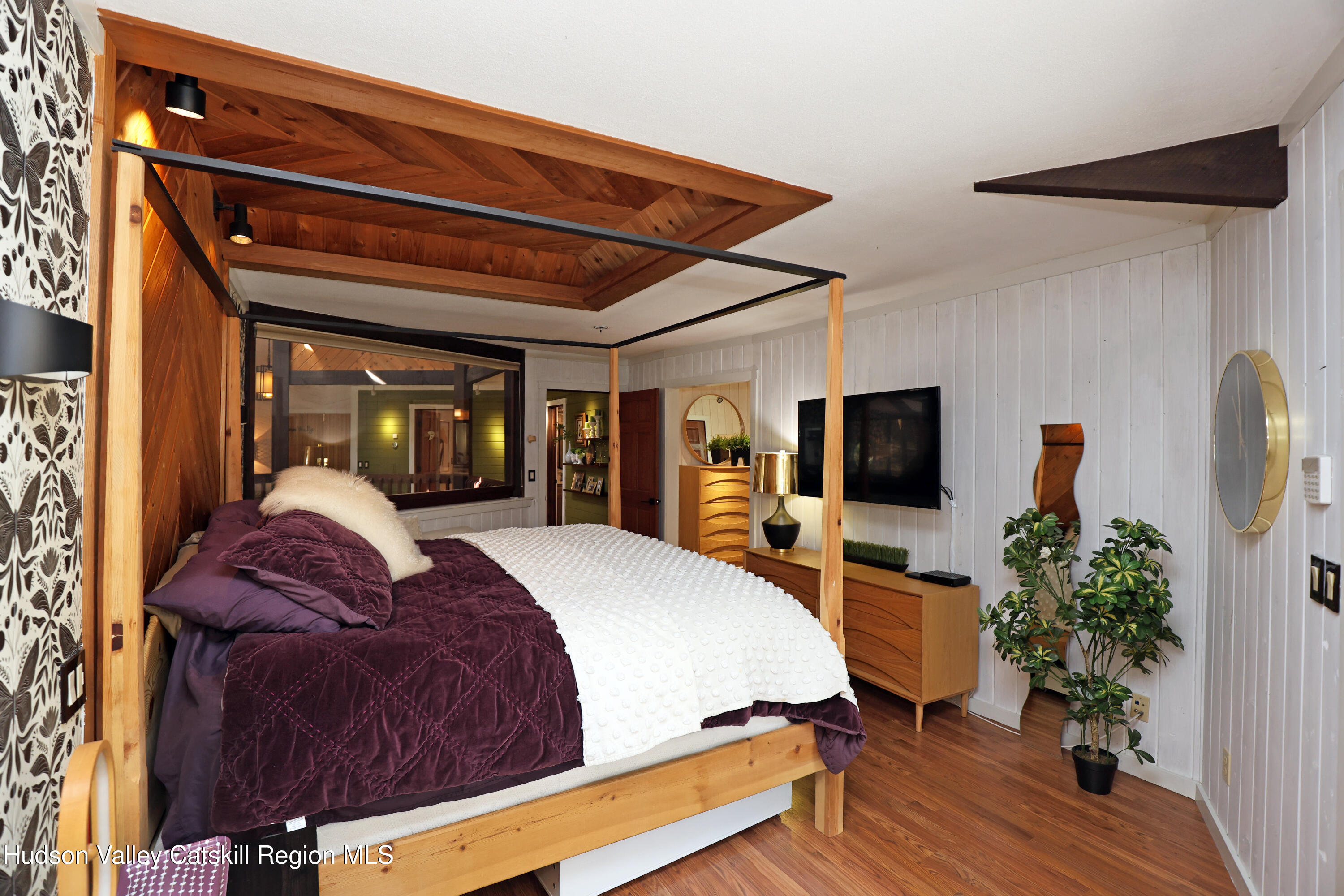 93 Phillips Road Saugerties, NY 12477 - Photo 22 of 60 IMG_8122