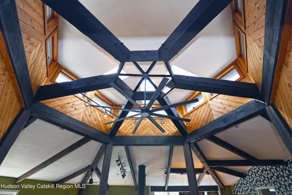 $1,300,000 | 93 Phillips Road, Saugerties, NY 12477